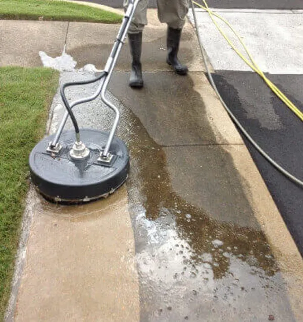 Driveway pressure washing service in Portland, Oregon
